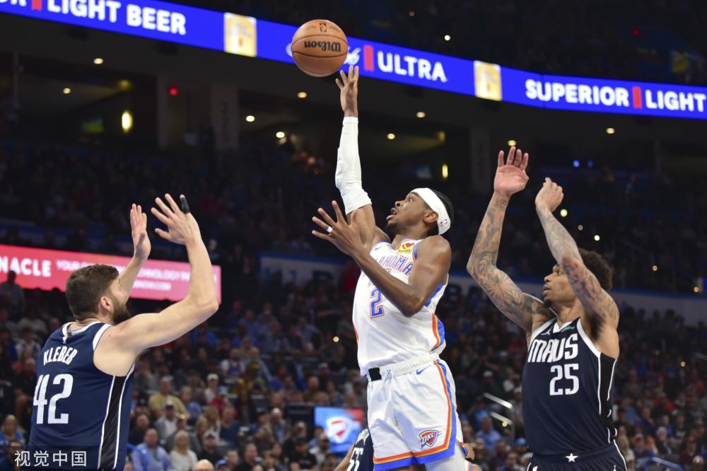 在他不经意 在他不经意