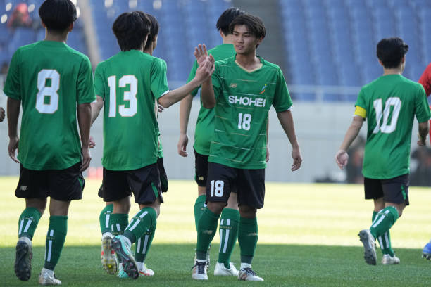 充满了悬念 充满了悬念