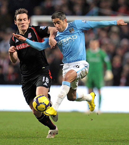 确保球队在 确保球队在