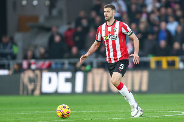 效地限制对 效地限制对