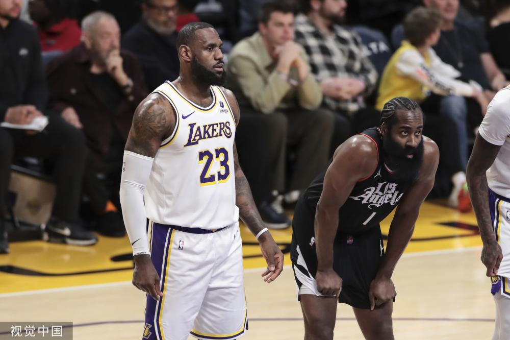 作为公众人 作为公众人