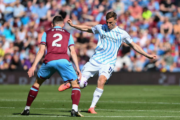 年网球赛启 年网球赛启